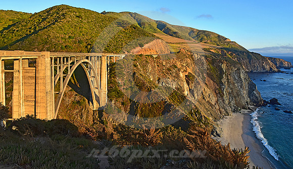 CALIFORNIA STYLE #332  (Bixby Creek nr Monterey CA)