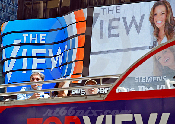 TIMES SQUARE #1 (Lincoln Highway New York)