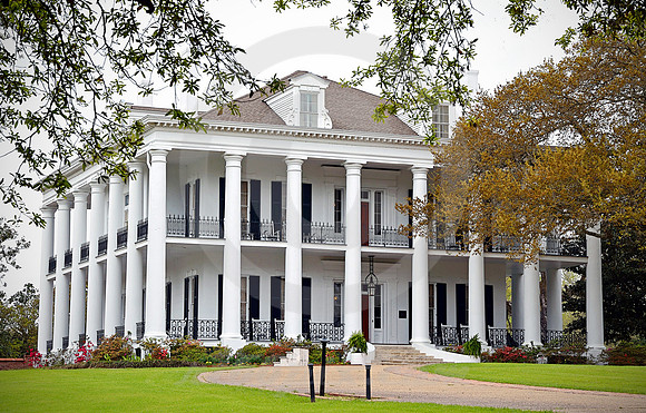DUNLEITH #9 (Natchez Trace Natchez MS)