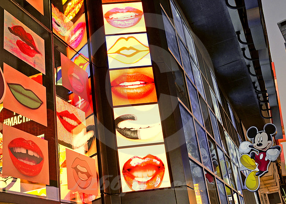 TIMES SQUARE #101 (Lincoln Highway New York)