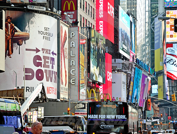 TIMES SQUARE #106 (Lincoln Highway New York)