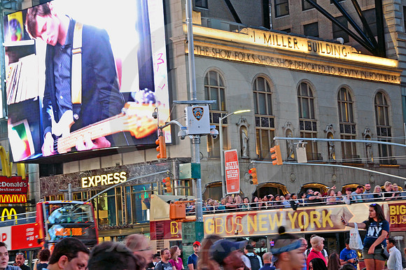 TIMES SQUARE #109 (Lincoln Highway New York)