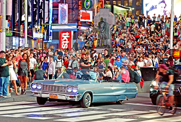 TIMES SQUARE #145 (Lincoln Highway New York)