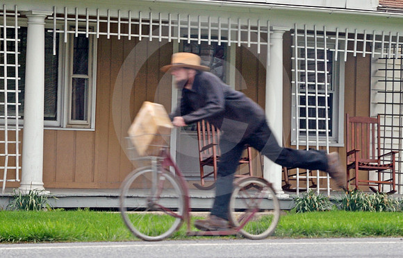 AMISH SCOOTER (Lincoln Highway Gap PA)