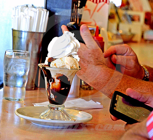 SUNDAE APP (Lincoln Highway Goshen IN)