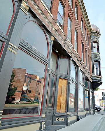 URBAN SCENE #36 (St Joseph MO)