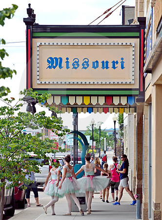 URBAN SCENE #3 (St Joseph MO)