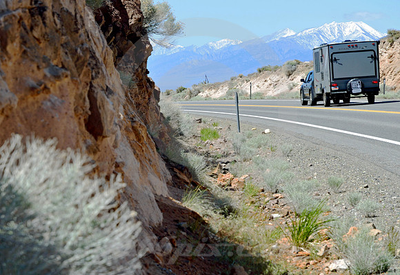 PASS AND MOUNTAINS (Lincoln Highway nr Eureka NV)