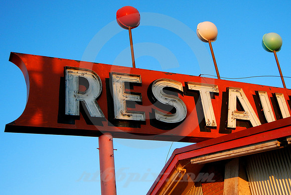 RESTAU (Rt 66 Santa Rosa NM)