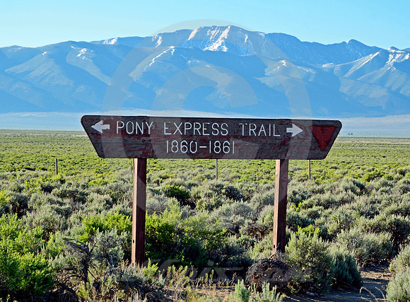 TRAIL MARKER (Lincoln Highway nr Cold Springs NV)