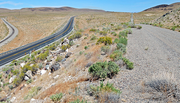 OLD & NEW (Lincoln Highway nr Stagecoach NV)