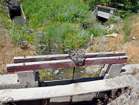IRRIGATION (Lincoln Highway Lahontan Valley NV)