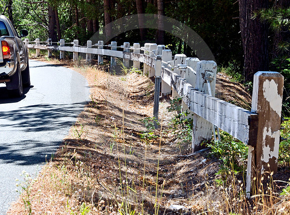 WOODEN GUARD RAIL (Lincoln Highway nr Dutch Flat CA)