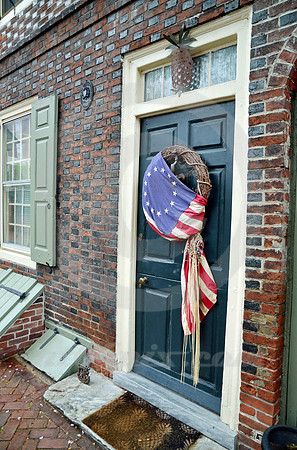 URBAN SCENE #133 (Lincoln Highway Philadelphia PA)