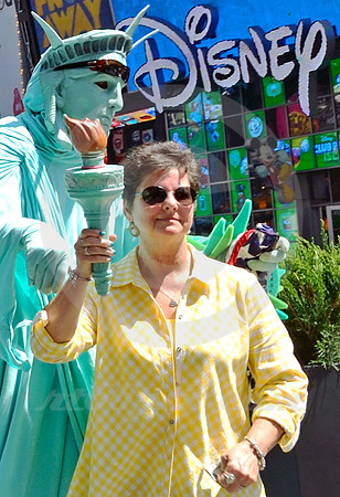 TIMES SQUARE #213 (Lincoln Highway New York)