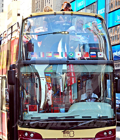 TIMES SQUARE #225 (Lincoln Highway New York)