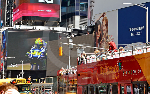 TIMES SQUARE #220 (Lincoln Highway New York)