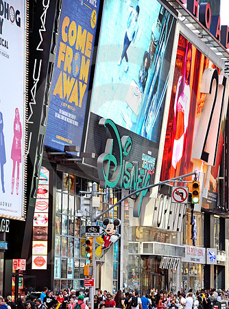TIMES SQUARE #247 (Lincoln Highway New York)