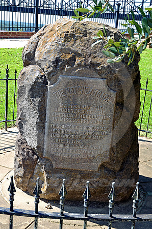 STONE MARKER (Natchez Trace Natchez MS)