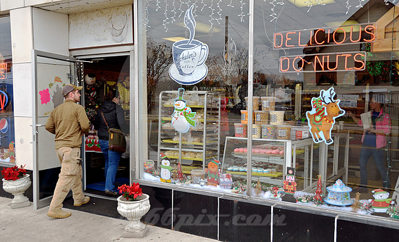 SCHULER'S BAKERY #1 (National Road Springfield OH)