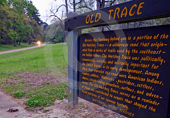 SIGN NEAR DAWN (Natchez Trace nr Natchez MS)
