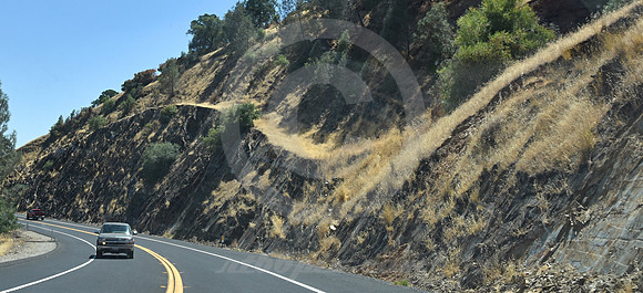 ROCK CUTS #2 (nr Angels Camp CA)