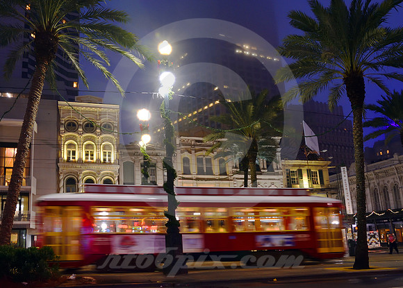 ARCHITECTURAL DETAIL #75 (New Orleans LA)