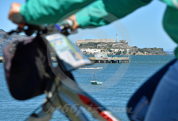 ALCATRAZ #4 (Lincoln Highway San Francisco)