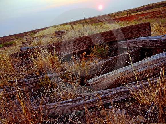 SUNRISE, ABANDONED RR BED (Rt 66 nr Glenrio NM)