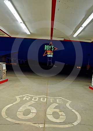 RESTORED NEON #11 (Rt 66 Amboy CA)