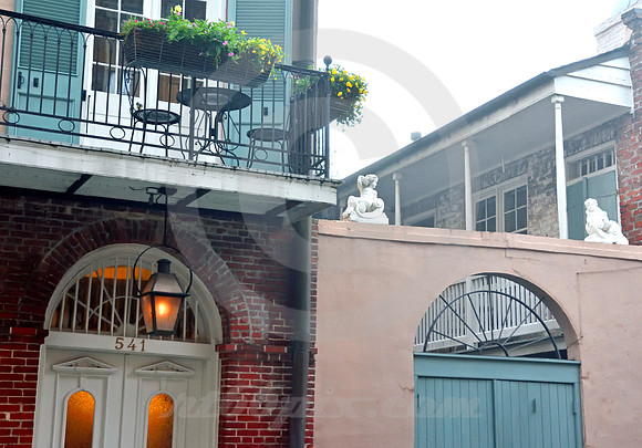 ARCHITECTURAL DETAIL #67 (New Orleans LA)