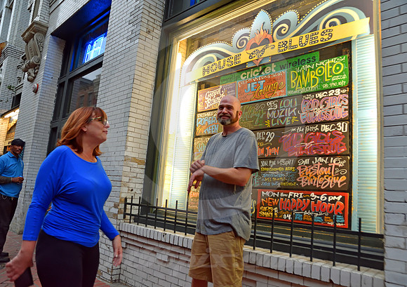 URBAN SCENE #130 (New Orleans LA)