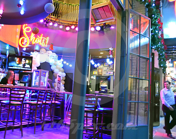 URBAN SCENE #131 (New Orleans LA)