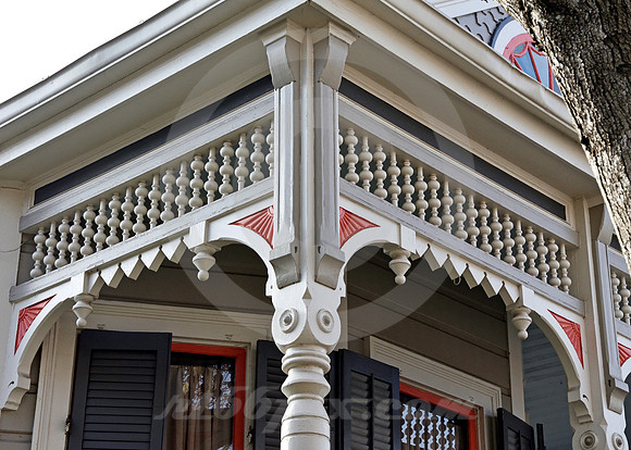 ARCHITECTURAL DETAIL #99 (New Orleans LA)