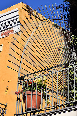 ARCHITECTURAL DETAIL #171 (New Orleans LA)
