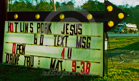HOT LIN(K)S PORK JESUS (Shelby Co TX)