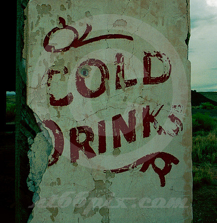COLD DRINKS SIGN, WEST WALL (Rt 66 Painted Desert AZ)