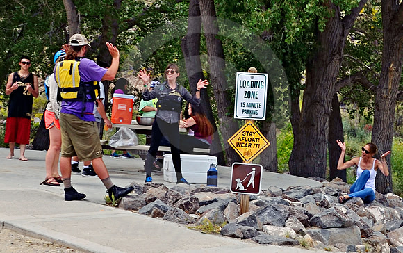 LOADING ZONE (nr Pilar NM)