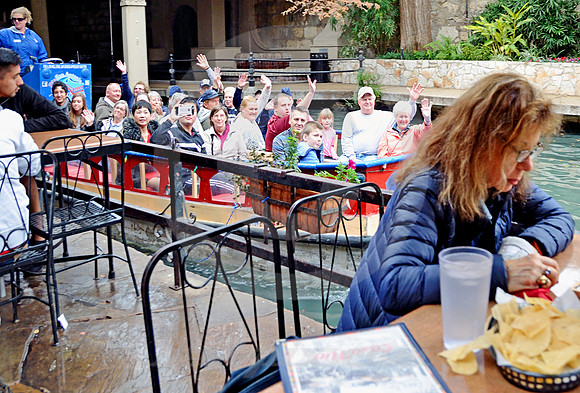 URBAN SCENE #30 (San Antonio TX)