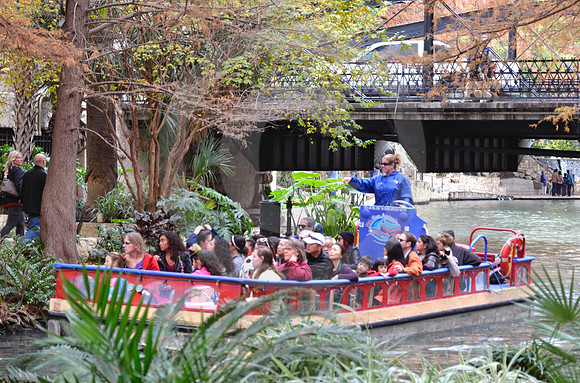 RIVER CRUISE #8 (San Antonio TX)