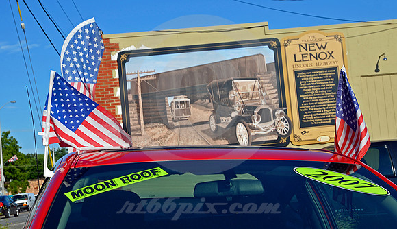 CAR LOT & MURAL (Lincoln Highway New Lenox IL)