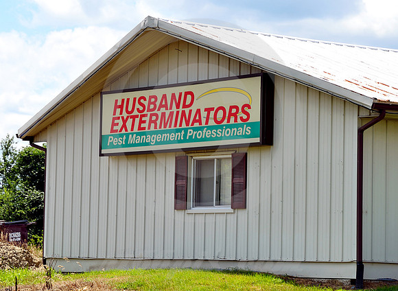 HUSBAND EXTERMINATORS (Lincoln Highway Plymouth IN)