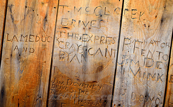 BARN GRAFFITI (Erie Canal NY)