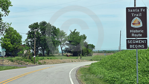 HISTORIC ROUTE ON CURVE (nr Sibley MO)
