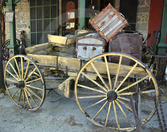YELLOW WAGON (Genoa NV)