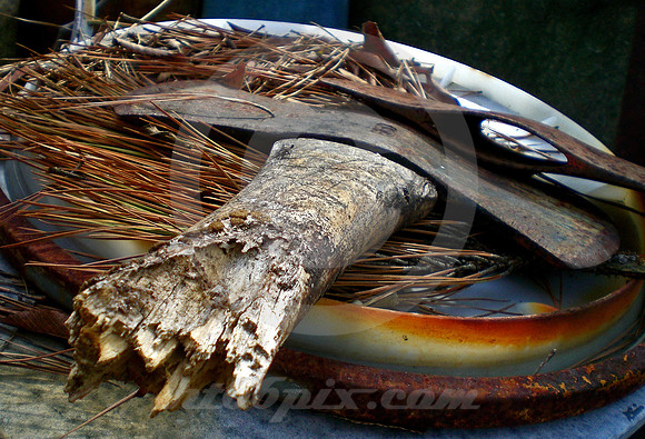 BROKEN AXE (Lufkin TX)