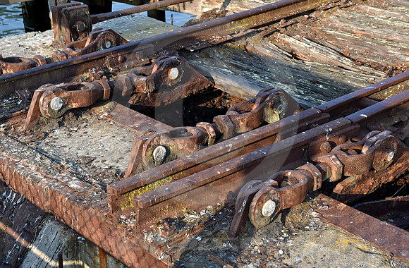 DUAL-GAUGE (Lincoln Highway San Francisco)