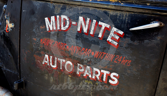 MID-NITE AUTO PARTS (Rt 66 Springfield IL)