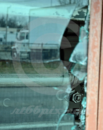 OUTSIDE LOOKING IN (National Road Springfield OH)
