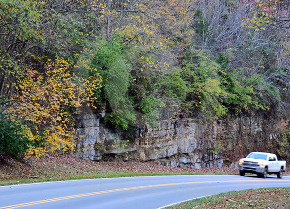 UPBOUND PICKUP (Natchez Trace nr Linton TN)